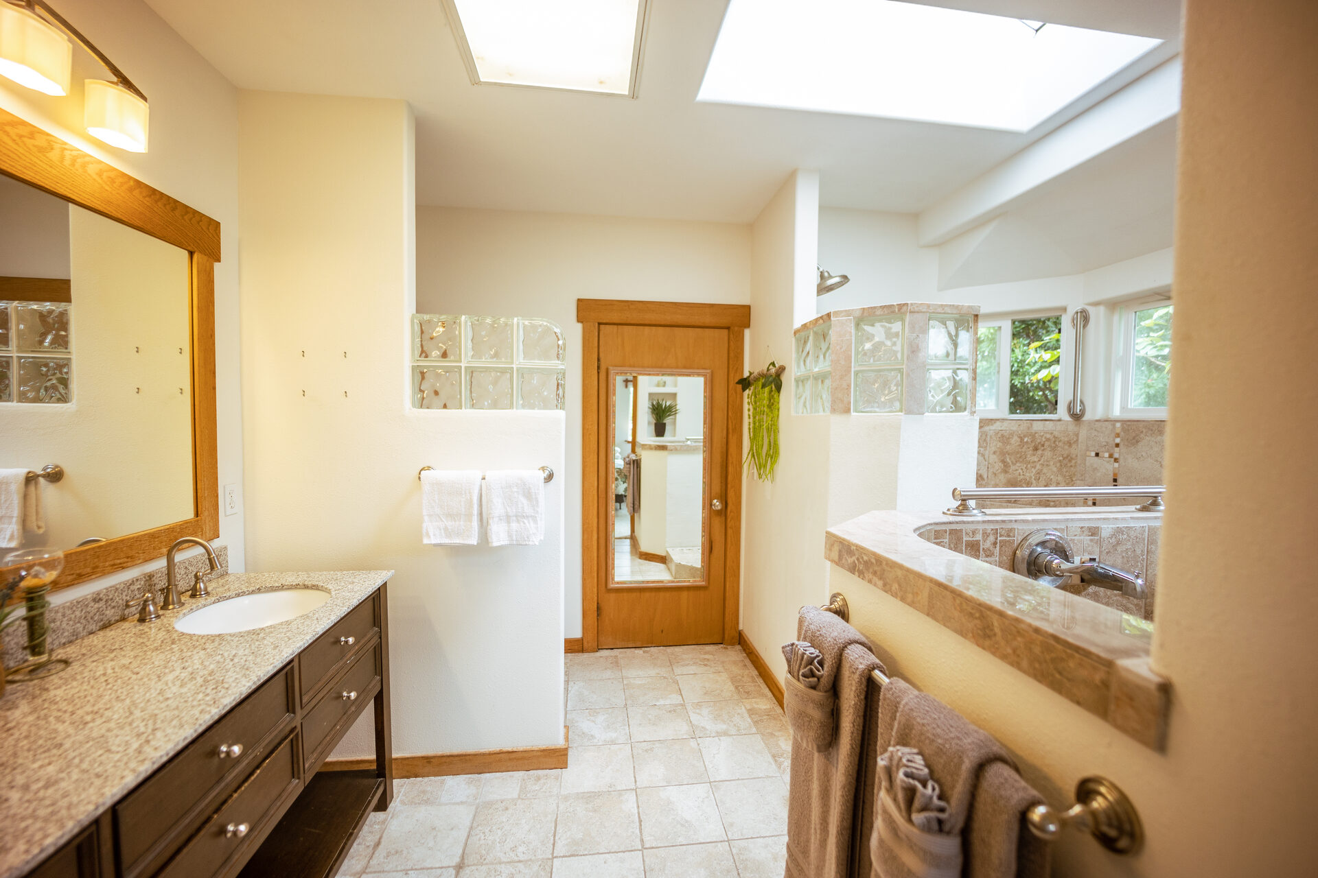 Lokelani Suite thumbnail